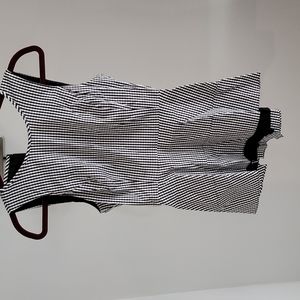 Black and white sleeveless top